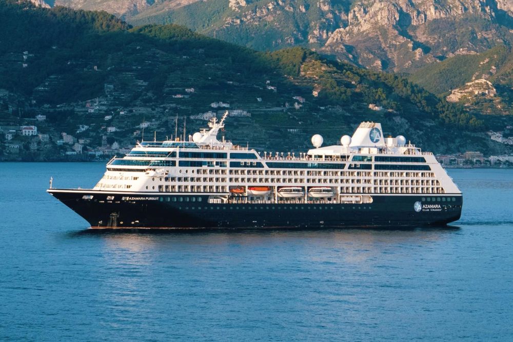 Azamara Pursuit® Image