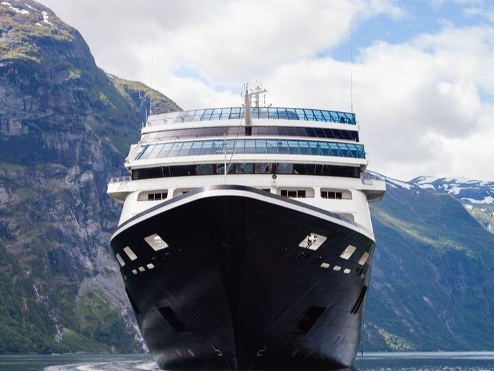 azamara logo